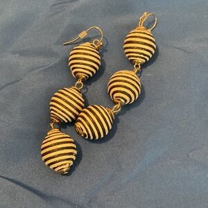 Chic Gold and Black Striped Earrings